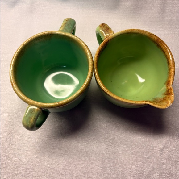 Planters.. or Green Ceramic Creamer and Sugar Set - Picture 3 of 4